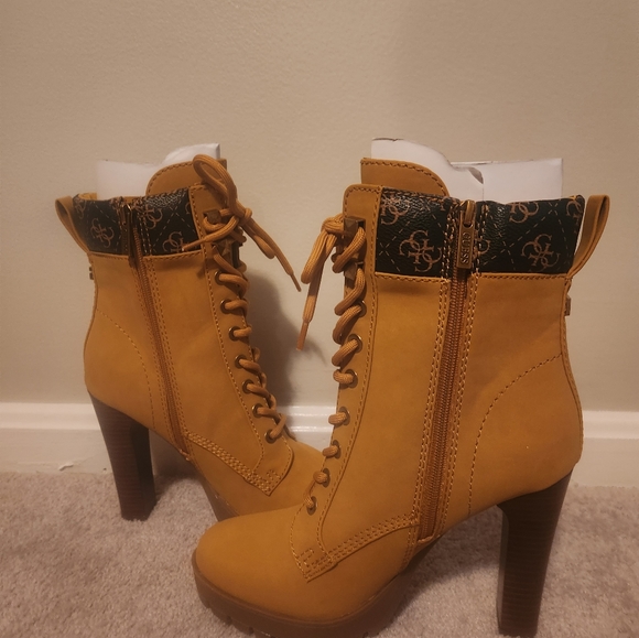 GUESS shoeboots - Picture 2 of 2